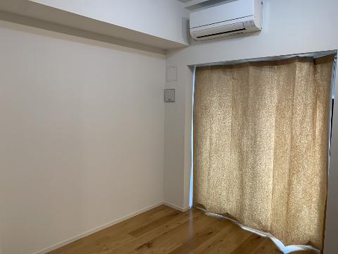 居室・リビング　室内