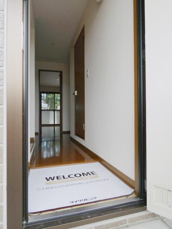 玄関　図面と現状に相違がある場合には現状を優先