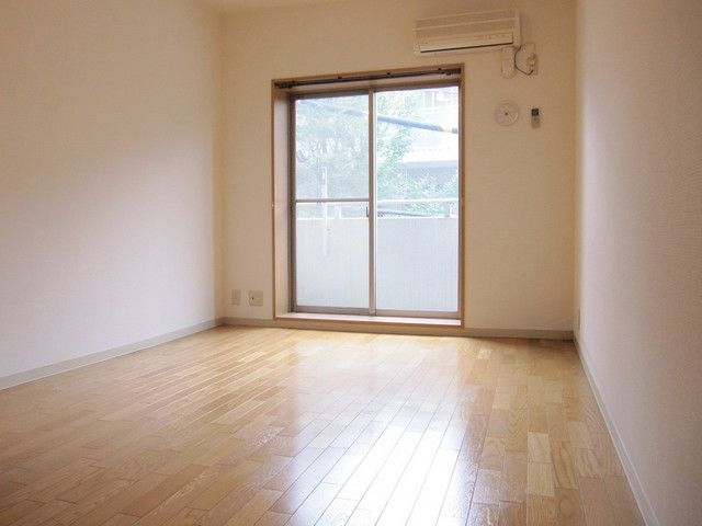 居室・リビング　居室