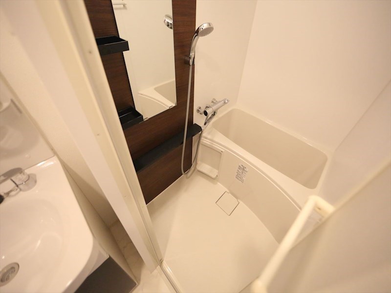 バス・シャワールーム　バスルーム　浴室暖房乾燥機付き