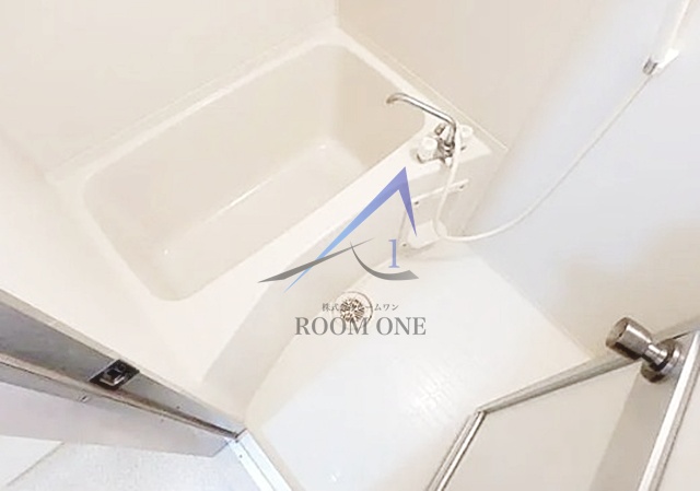 バス・シャワールーム　お風呂です。