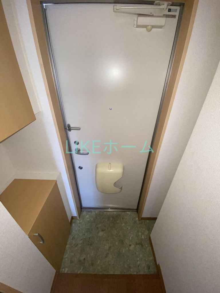 玄関　エントランス