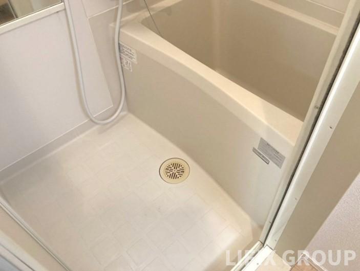 バス・シャワールーム　風呂