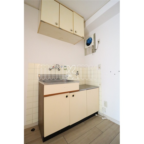 キッチン　広々キッチンルーム