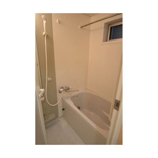 バス・シャワールーム　別部屋参考写真