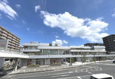 ショッピングセンター　tonarie(トナリエ)大和高田（ショッピングセンター）まで1762m