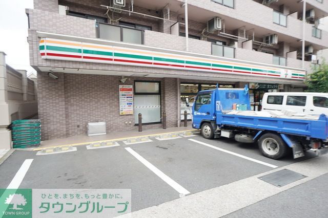 コンビニ　セブンイレブン川崎宮前店（コンビニ）まで550m