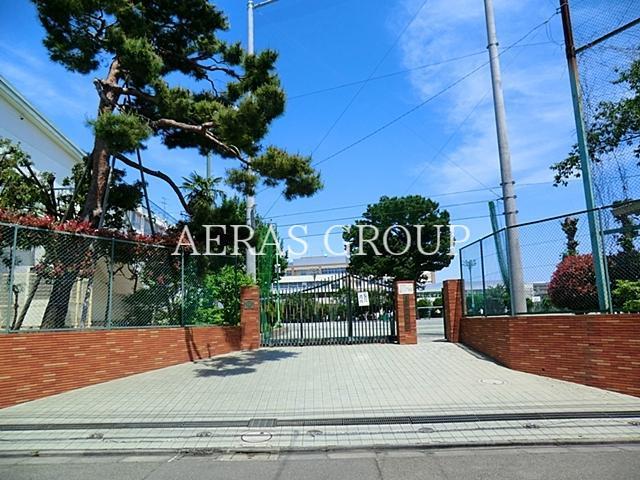 中学校　世田谷区立緑丘中学校（中学校）まで503m