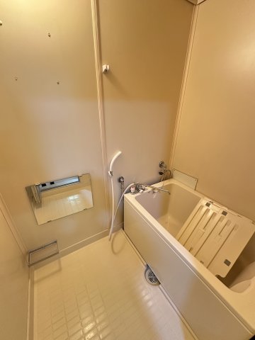 バス・シャワールーム　別部屋写真参考