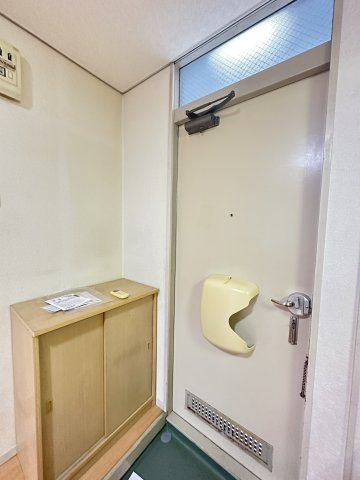 玄関　別部屋写真参考