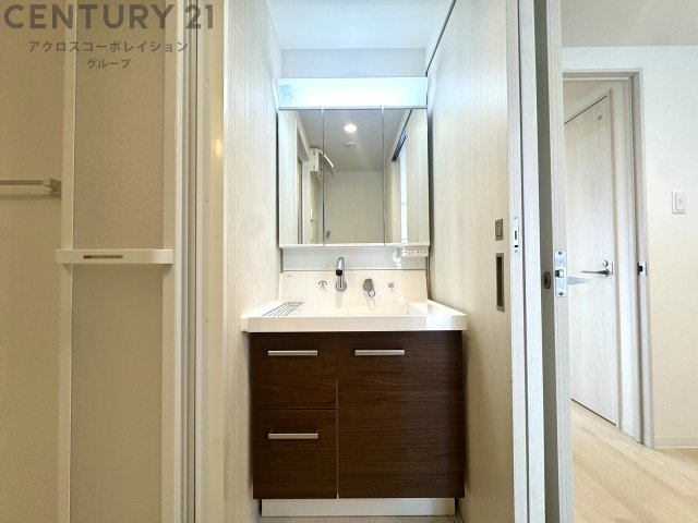 洗面設備　洗面化粧台付き☆