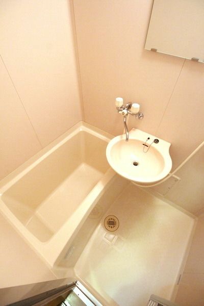 バス・シャワールーム　★お部屋探しは、タウンハウジング多摩センター店へ★