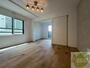 居室・リビング　広くてキレイなお部屋が広がっていて、充実した生活が送れそう。