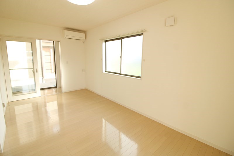 居室・リビング　※別室参考写真※