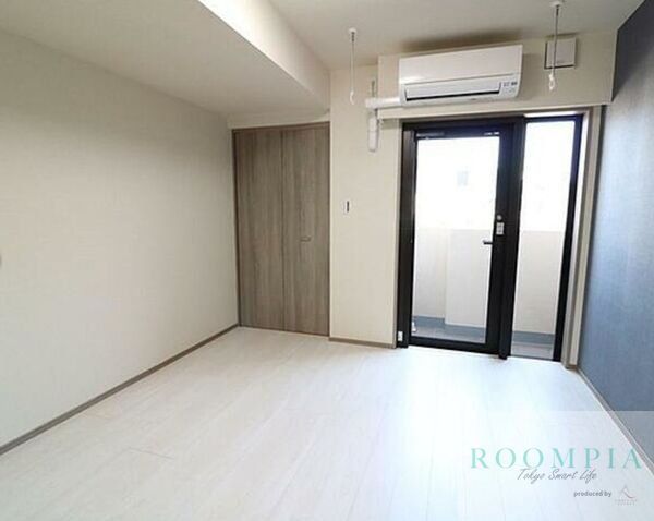 居室・リビング　物件画像