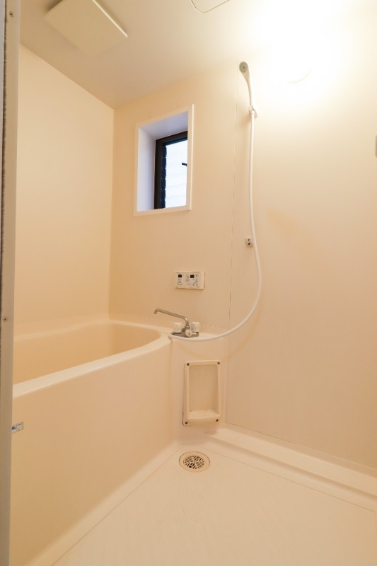 バス・シャワールーム　図面と現状に相違がある場合には現状を優先