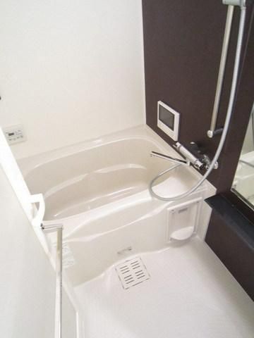 バス・シャワールーム　浴室乾燥機能付