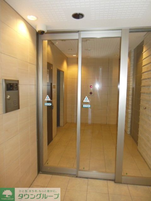 セキュリティ　エントランス