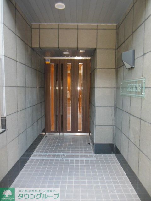 エントランス　エントランス