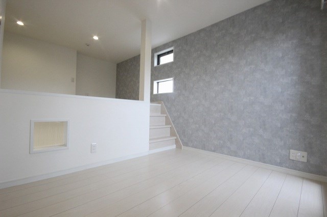 居室・リビング　賃貸物件ならトーマスリビング原田店へ