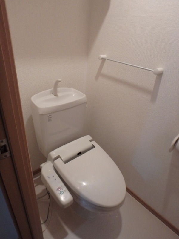 トイレ　図面と現状に相違がある場合には現状を優先