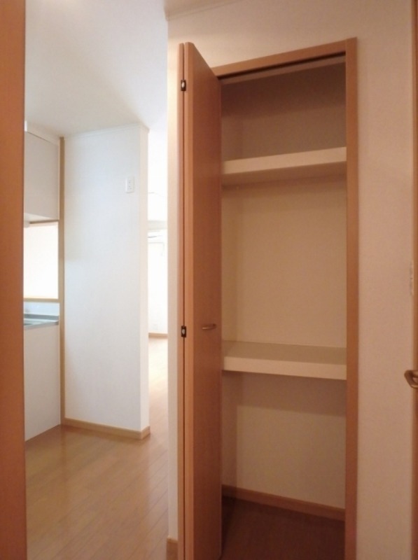 収納　図面と現状に相違がある場合には現状を優先