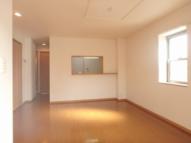 居室・リビング　図面と現状に相違がある場合には現状を優先