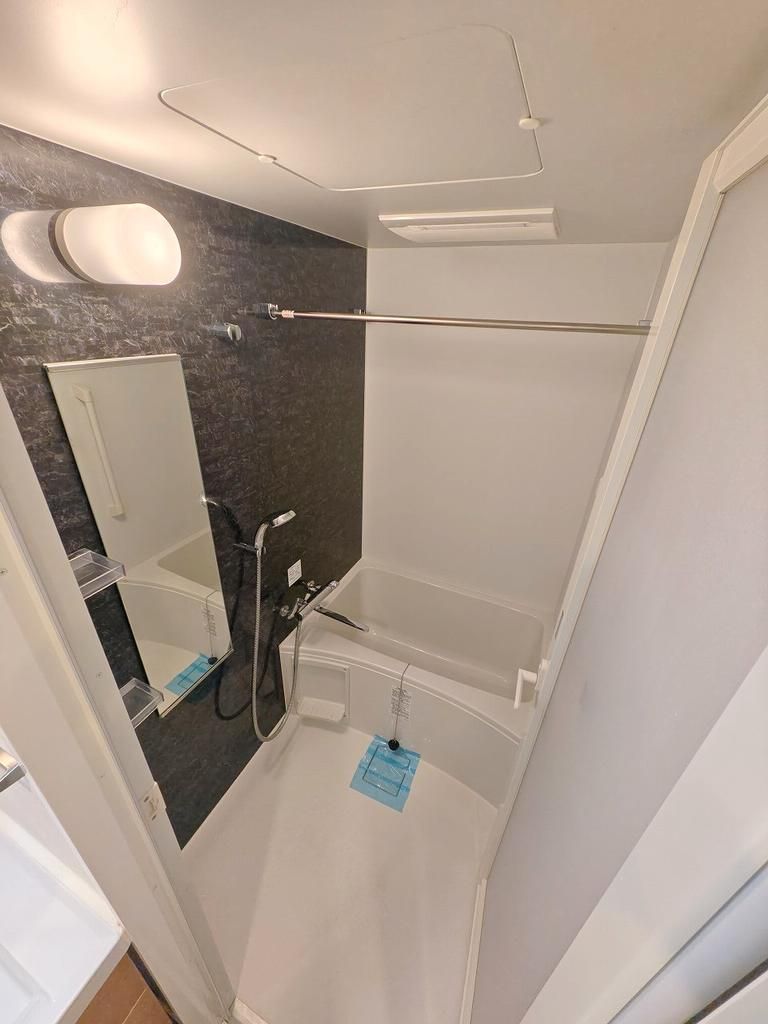 バス・シャワールーム　きれいなお風呂です