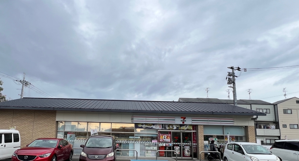 コンビニ　セブンイレブン 京都桂上野西町店（コンビニ）まで311m
