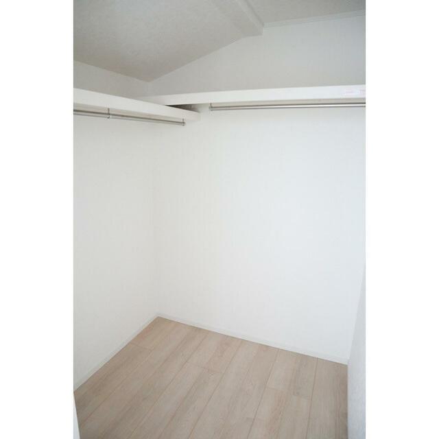収納　ウォークインクローゼット