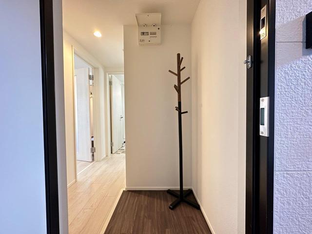 玄関　モデルルーム仕様です