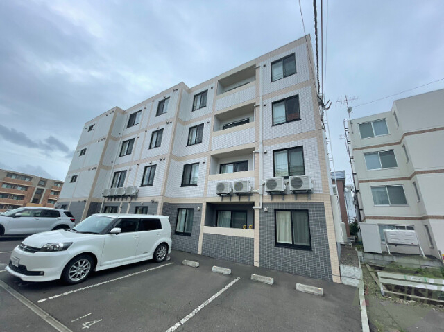 建物外観　札幌市北区北三十五条西「フラット北３５条２」