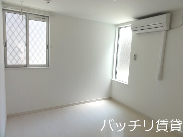 バルコニー　同型タイプのため、現状優先