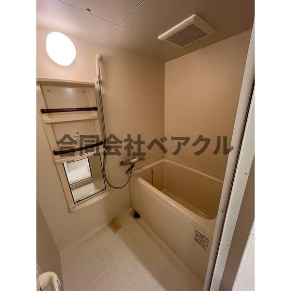 バス・シャワールーム　日々の疲れを癒すお風呂付です
