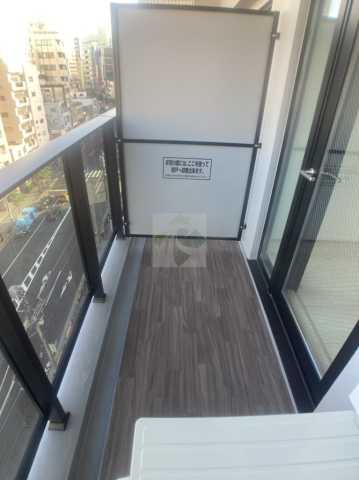 バルコニー　THE PLACE KOMAGOME