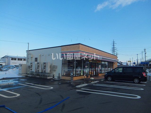 コンビニ　セブンイレブン 高岡野村北店（コンビニ）まで411m
