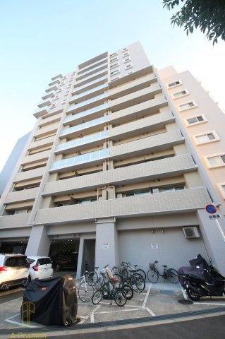 建物外観　W.O.B.KYOBASHI