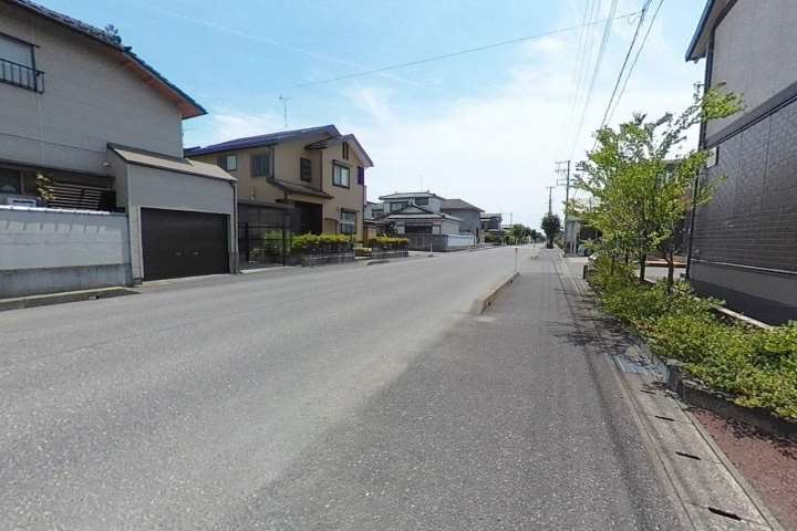 その他　前面道路（その他）まで0m