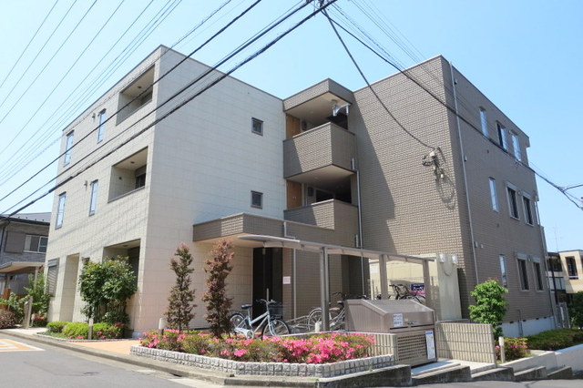 建物外観　★駅又は現地待ち合わせでご案内が可能です★