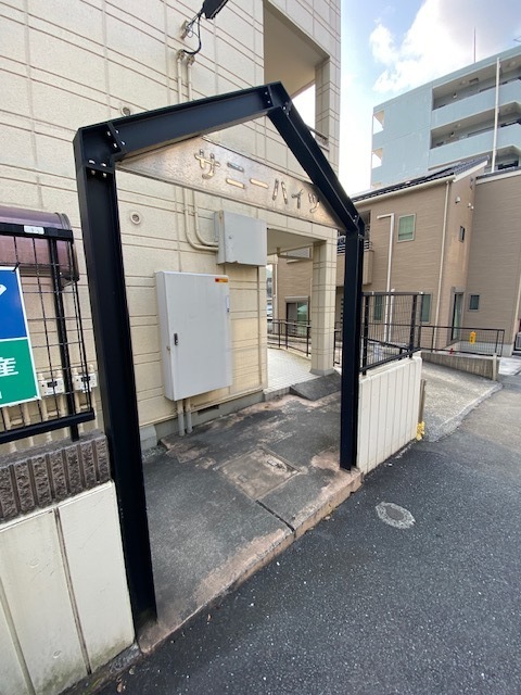 エントランス　エントランス
