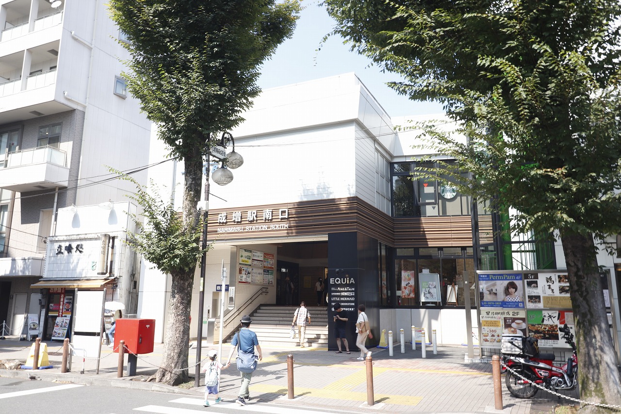 ショッピングセンター　EQUiA成増（ショッピングセンター）まで383m