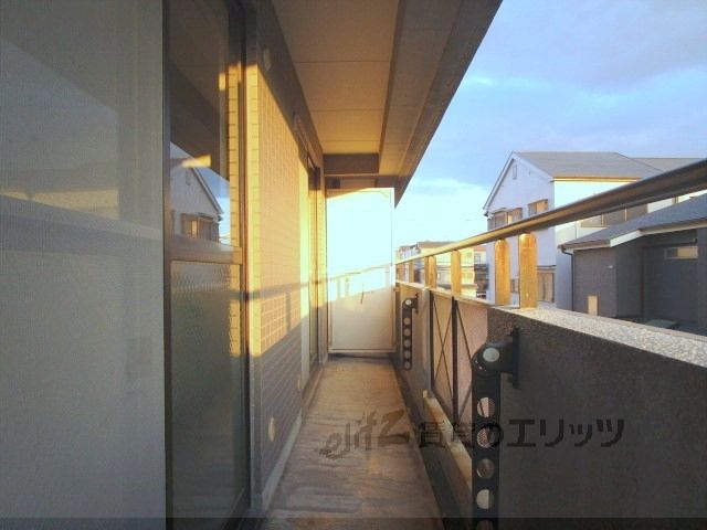 バルコニー　ベランダ