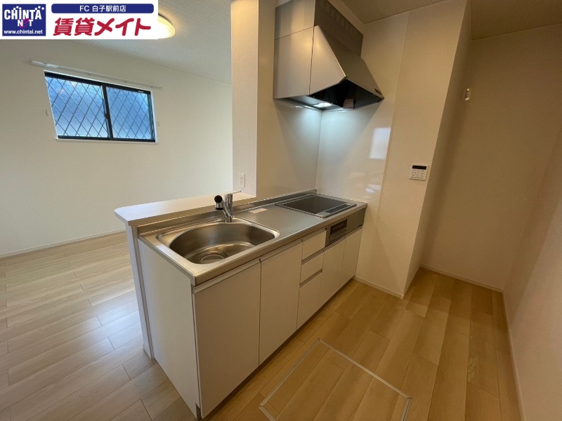 キッチン　同型参考写真