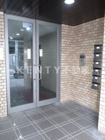 エントランス　毎日通るエントランスはこのようになっています
