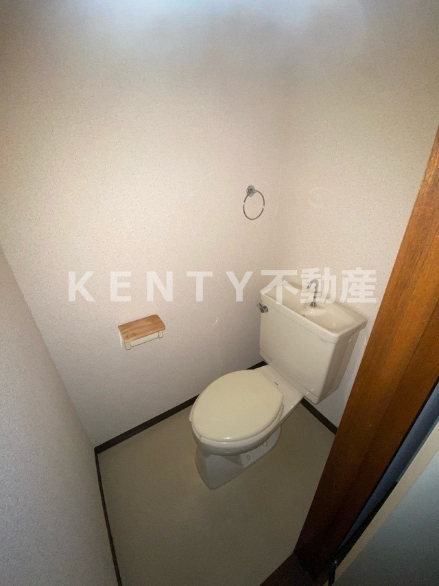 トイレ　落ち着いた色調のトイレです※別部屋参考写真