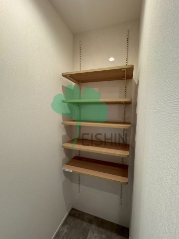 玄関　下駄箱もしっかりついてます！