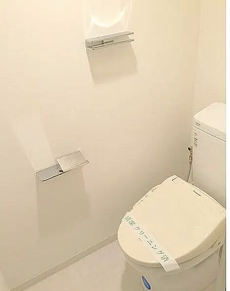 トイレ　※別部屋参照