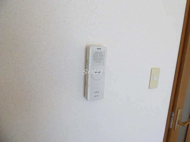 セキュリティ　安心の室内ドアホン付きです♪