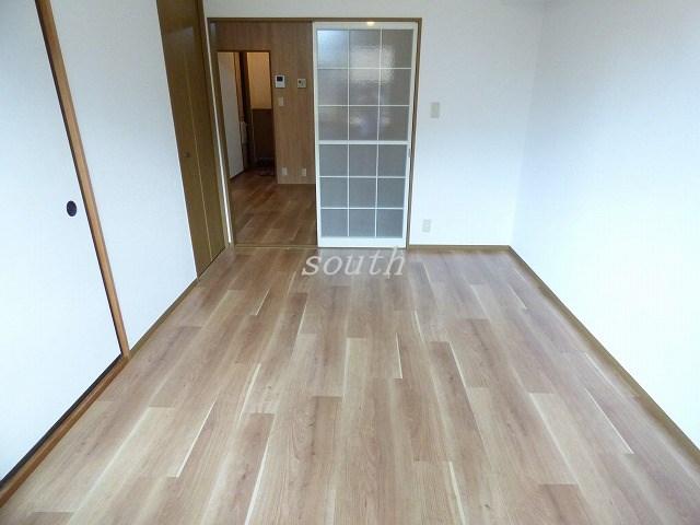 その他部屋・スペース　フローリングが綺麗な洋室です♪