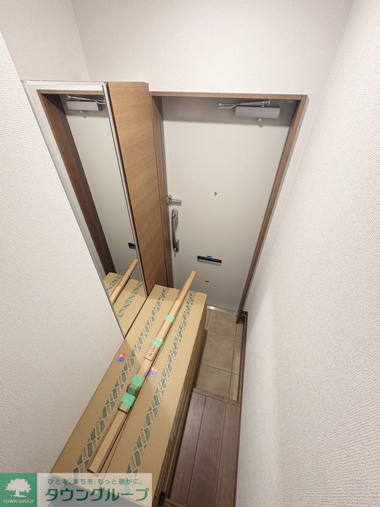 玄関　バルコニー